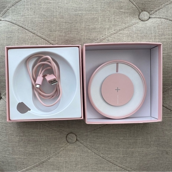 iphone Android Charger pink with usb cable - Picture 8 of 10